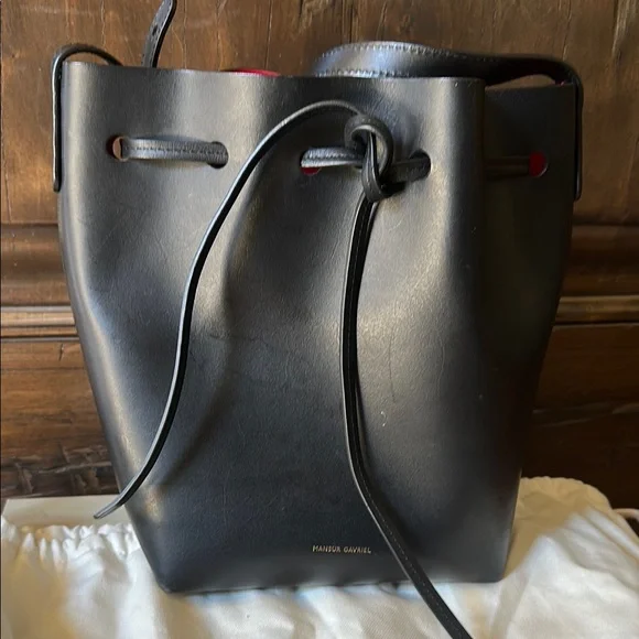 Mansur Gavriel Black Shoulder Bag Minimalist Design - Picture 3 of 9
